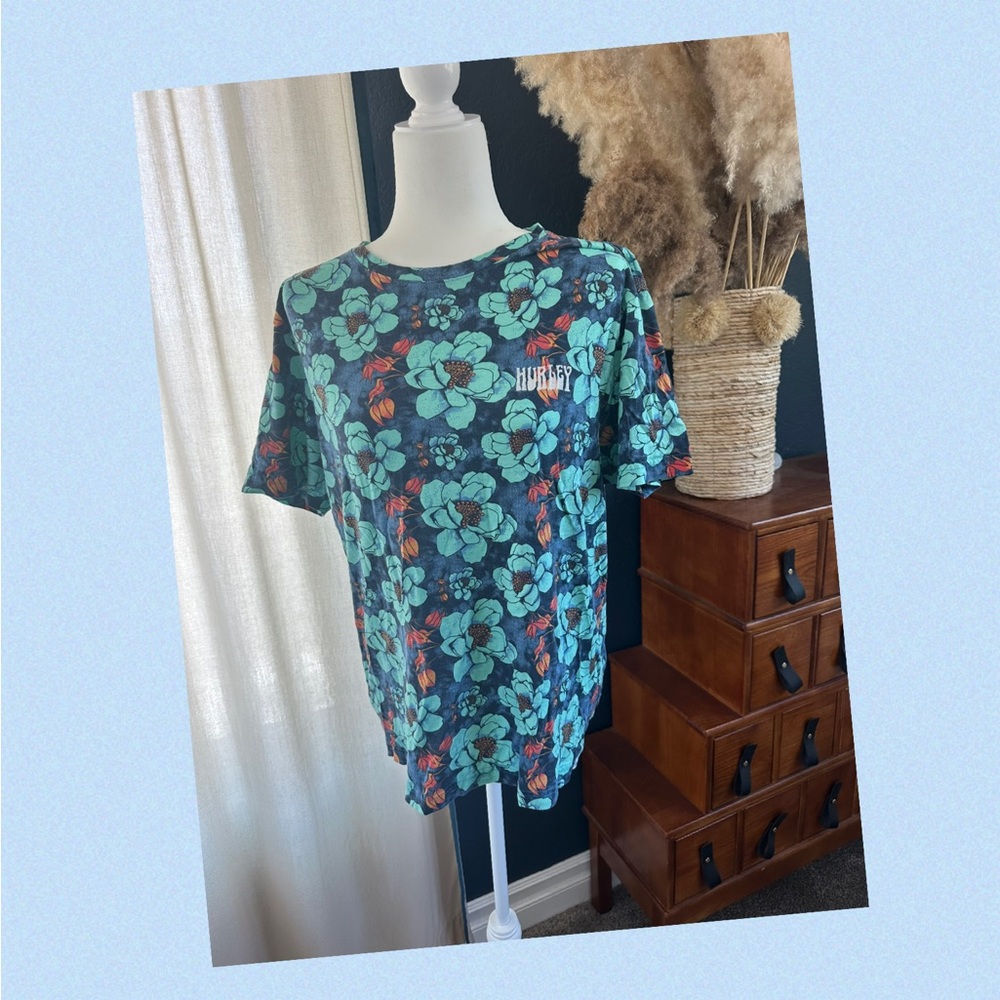 Hurley Floral Tee in Blue Teal and Orange